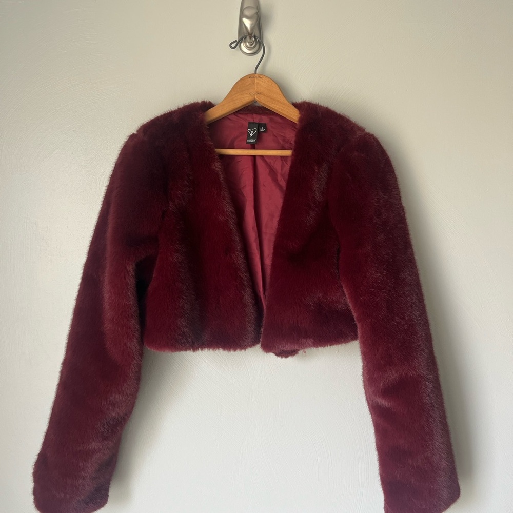 Pure Luxe Faux Fur Crop
Jacket